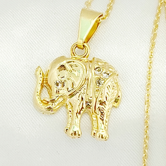 18K Gold Filled Good luck elephant necklace. New - Picture 3 of 7